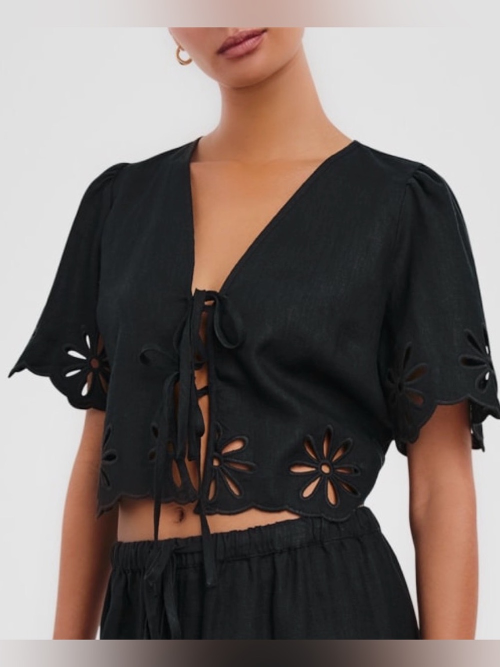 Rails Pari Eyelet Embroidered Crop Top